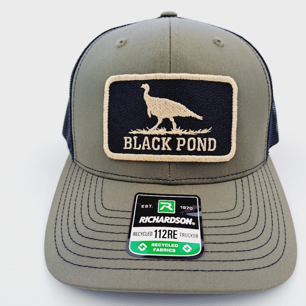 Black Pond Turkey Hunter Richardson 112 Trucker Mesh Snapback Hat Cap